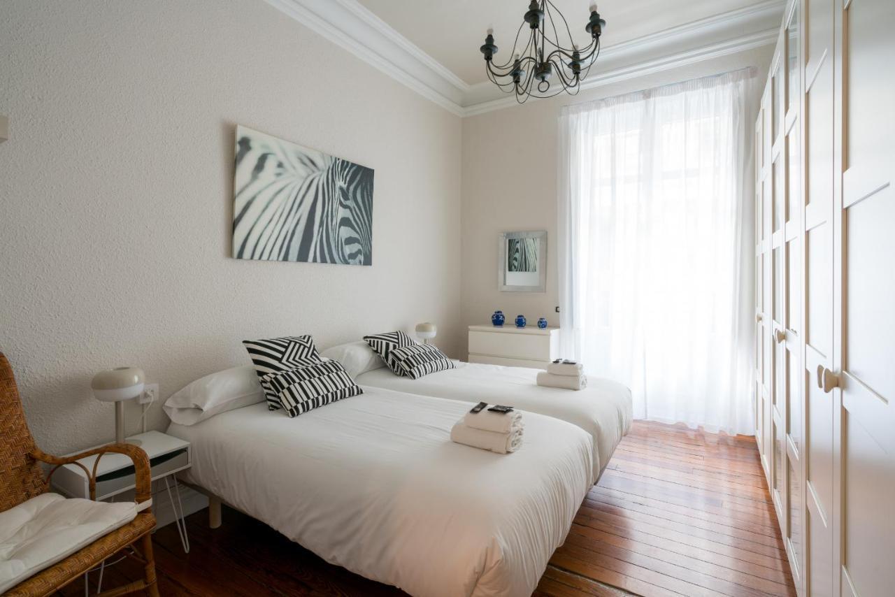 Amama Apartment By People Rentals Більбао Екстер'єр фото